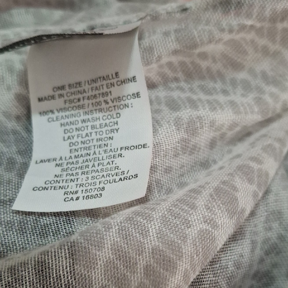 Signature Gray Knit Infinity Scarf - Picture 3 of 3